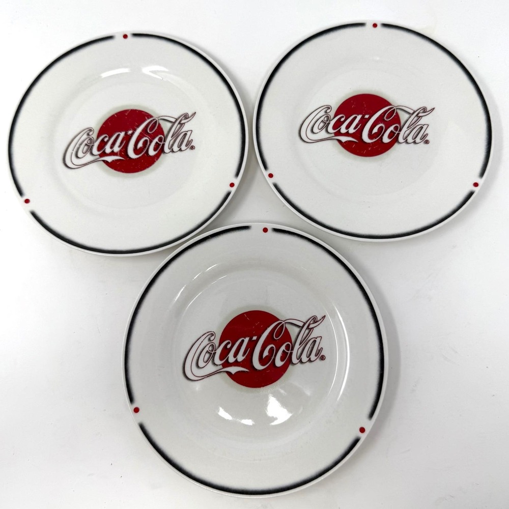Sakura Coca Cola Salad/Dessert Plates Red White‎ Black 2002 VTG Diner Set of 3